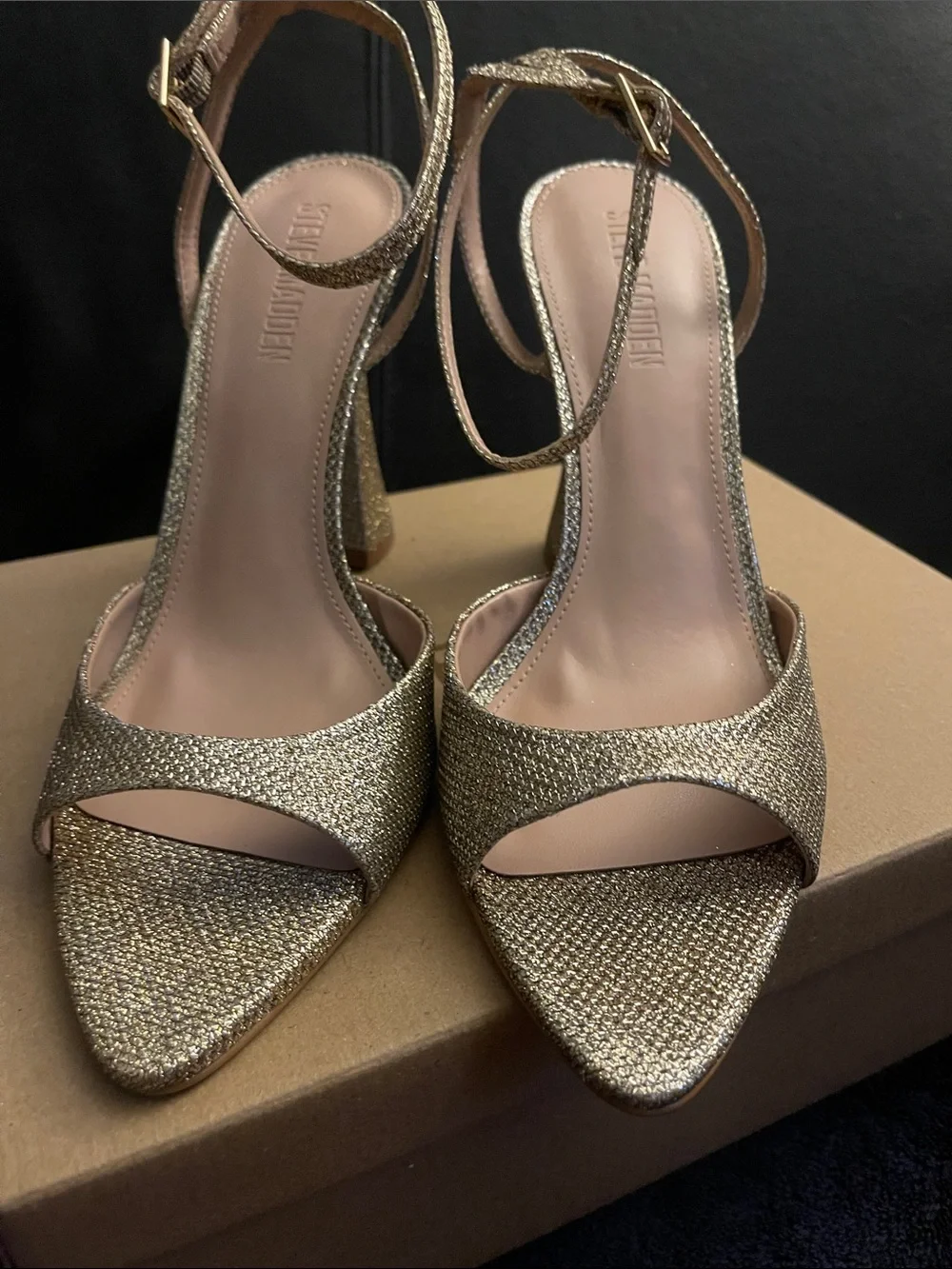 Steve Madden 4.5” Pointy Toe Metallic Gold Ankle-Strap High Heel Sandals NWB
